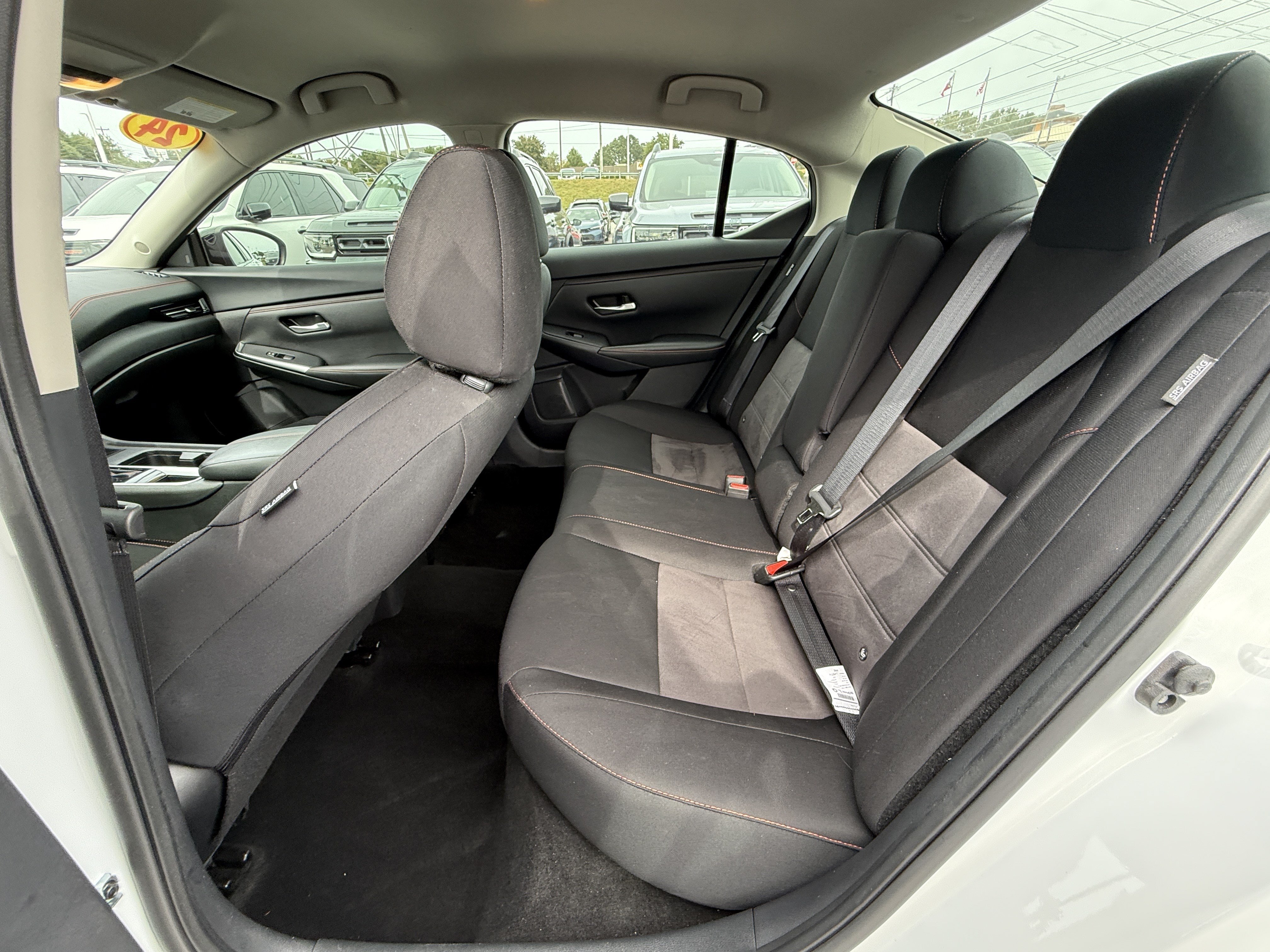 Used 2024 Nissan Sentra SR FWD image 31