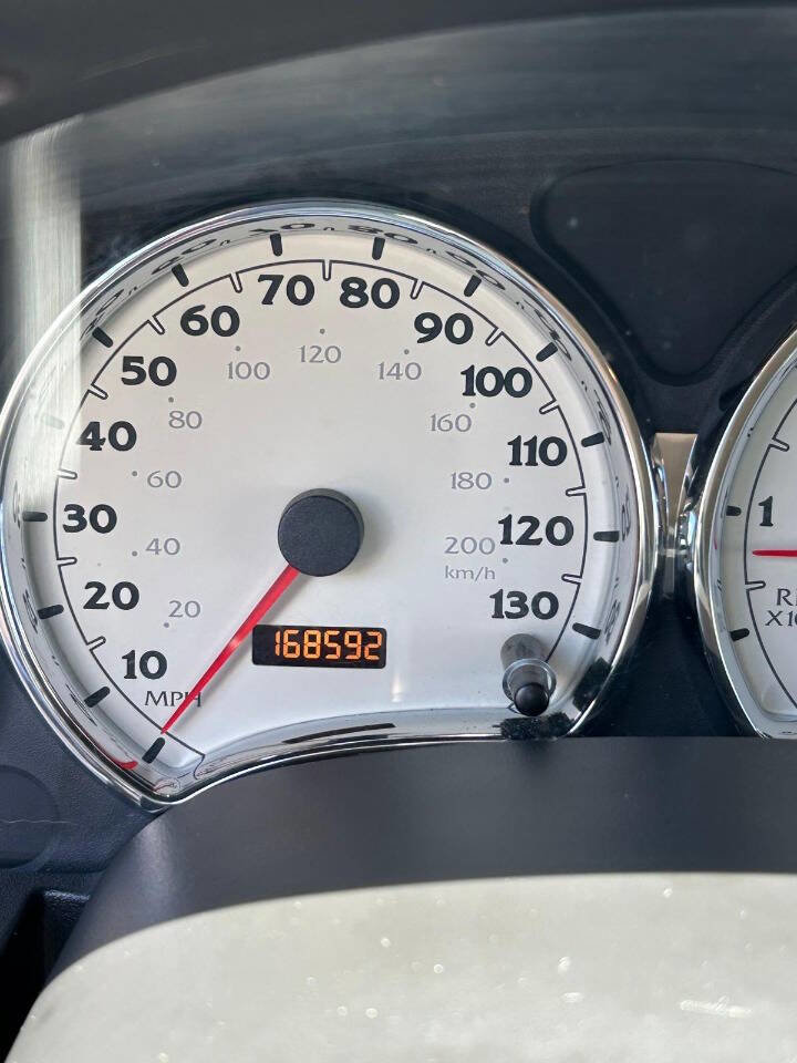 Used 2007 Saturn Vue 2WD V6 w/ Chrome Pkg image 20