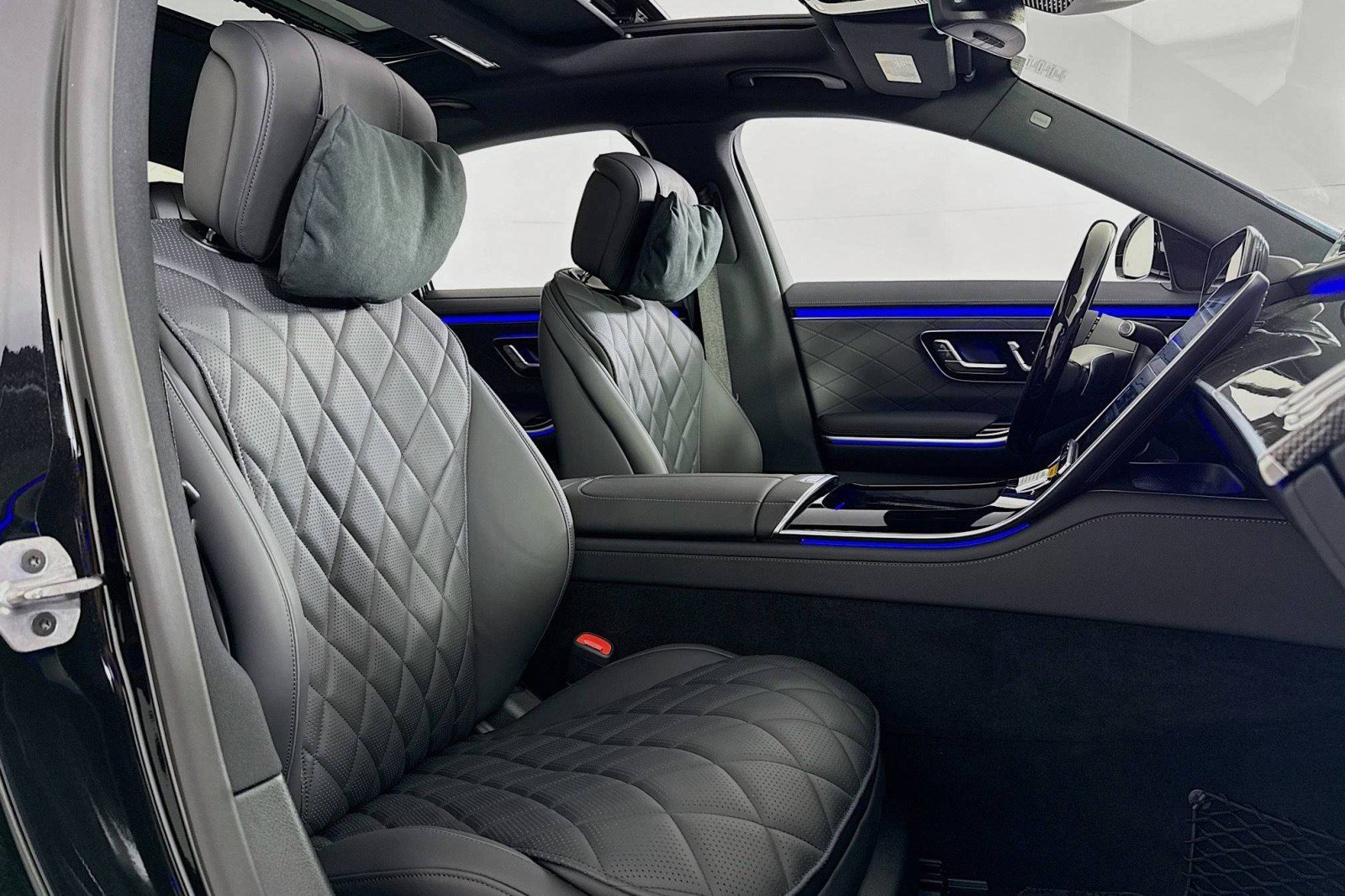 New 2026 Mercedes-Benz S 580 4MATIC Sedan image 6