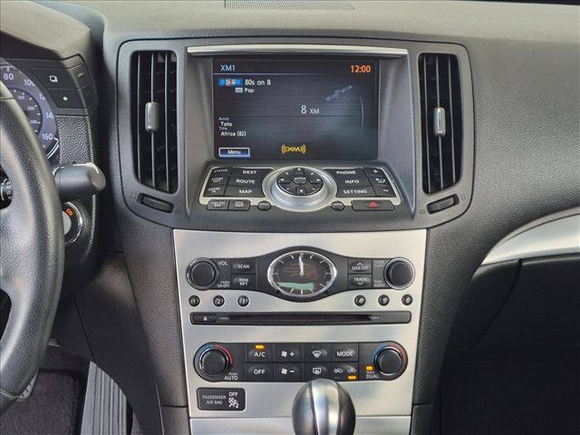 Used 2015 INFINITI Q60 Convertible w/ Premium Package RWD image 15