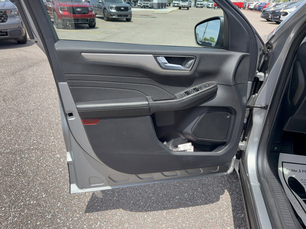 Certified 2022 Ford Escape SEL AWD/4WD image 8