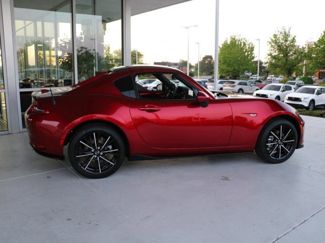 New 2026 MAZDA MX-5 Miata RF Grand Touring w/ Appearance Package RWD image 5