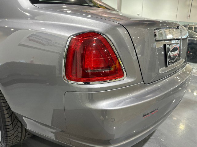 Used 2010 Rolls-Royce Ghost RWD image 40
