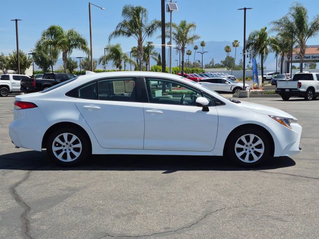 Used 2025 Toyota Corolla LE image 4