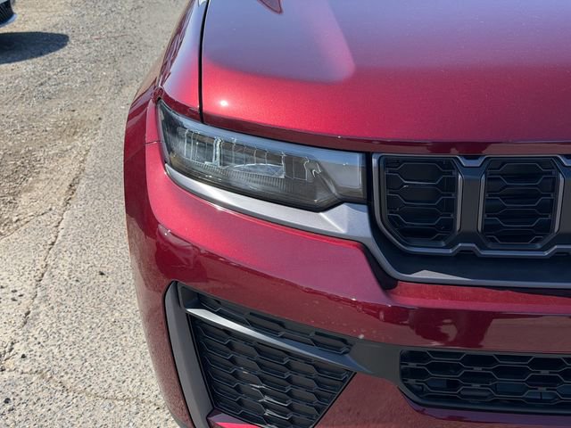 New 2026 Jeep Grand Cherokee L 4WD image 5