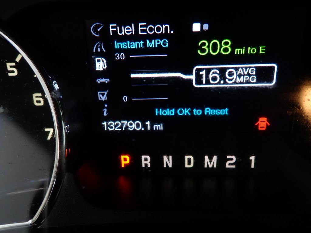 Used 2013 Ford F150 Lariat w/ Mid Equipment Group image 23