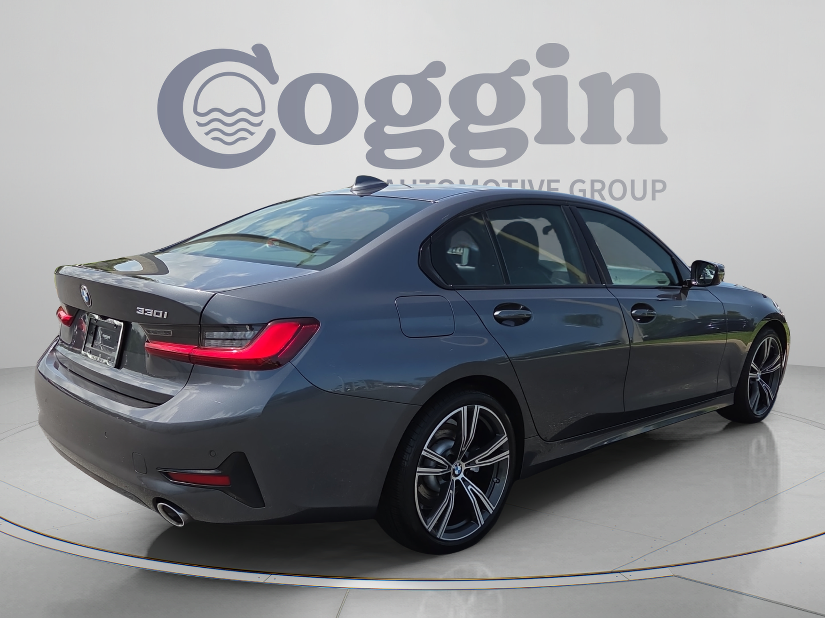 Used 2022 BMW 330i Sedan w/ Driving Assistance Package RWD image 5