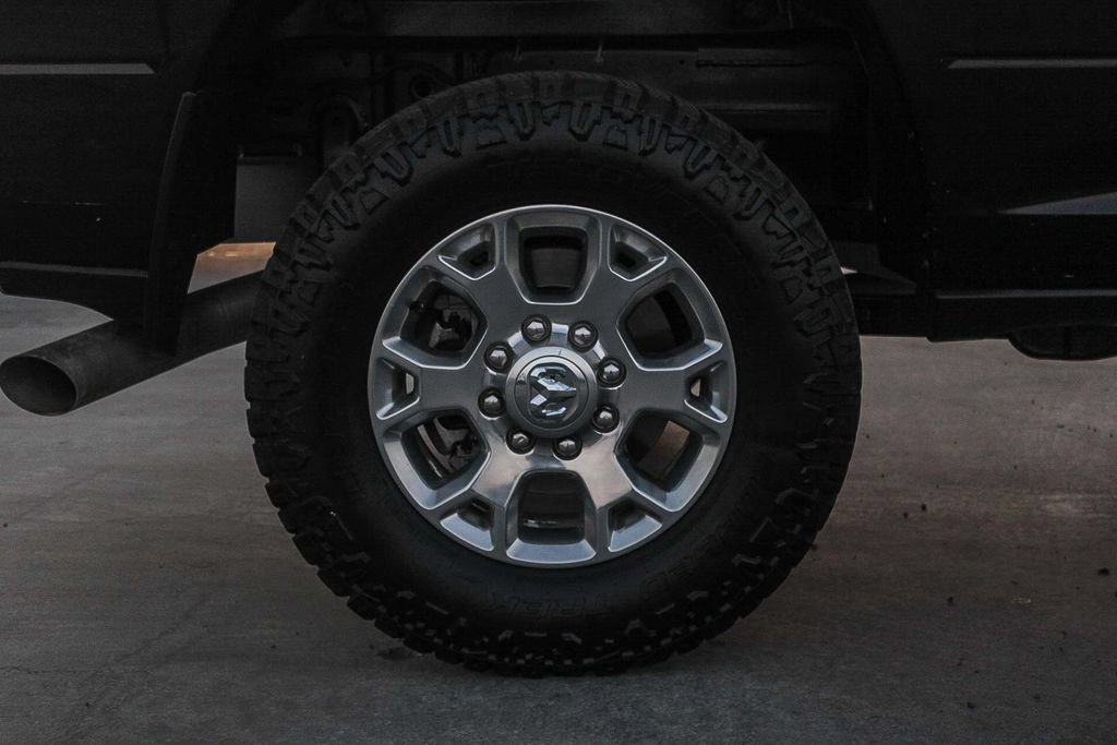 Used 2024 RAM 2500 Laramie w/ Safety Group AWD/4WD image 12