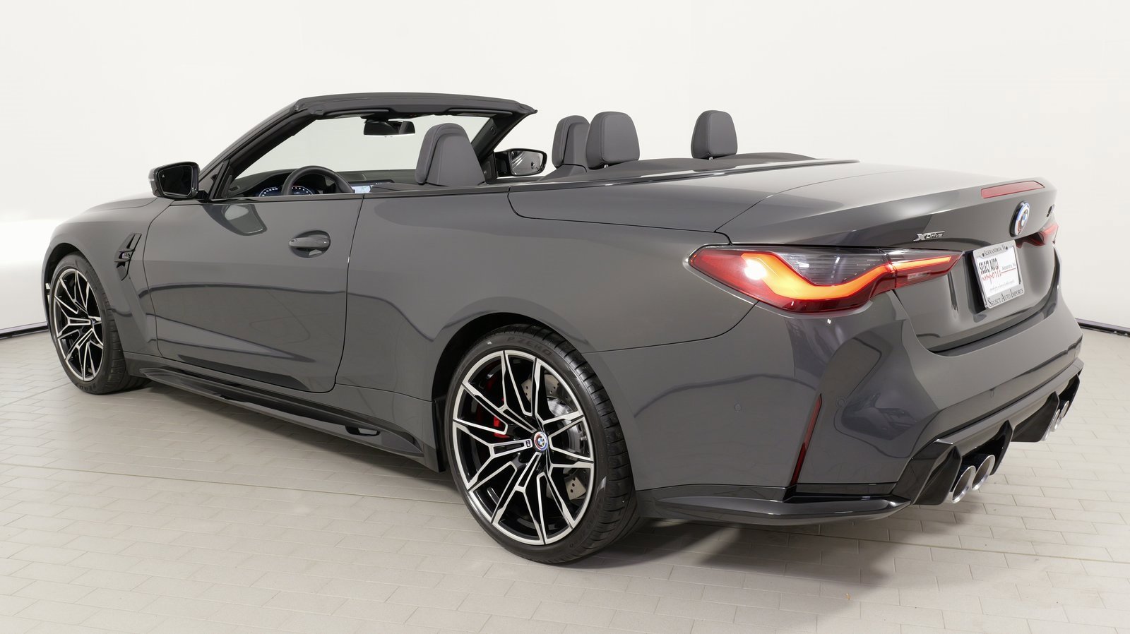 Used 2023 BMW M4 xDrive Competition image 18