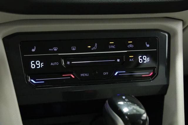 Certified 2023 Volkswagen Tiguan SE FWD image 16