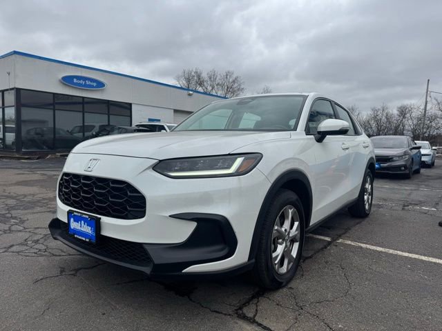 Certified 2025 Honda HR-V LX image 6