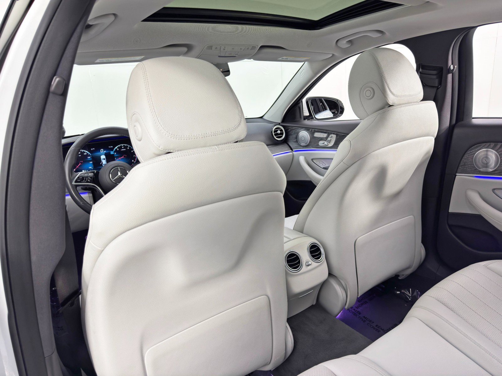 Used 2021 Mercedes-Benz E 350 Sedan w/ Premium Package image 42