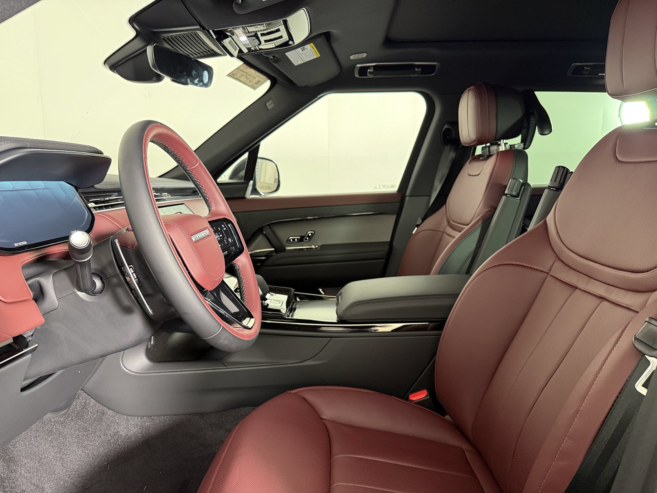 New 2026 Land Rover Range Rover Sport Dynamic SE AWD/4WD image 5