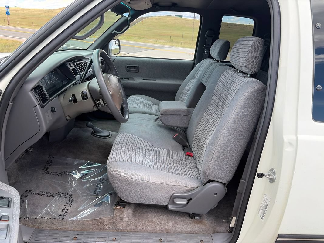 Used 1996 Toyota T100 SR5 AWD/4WD image 10