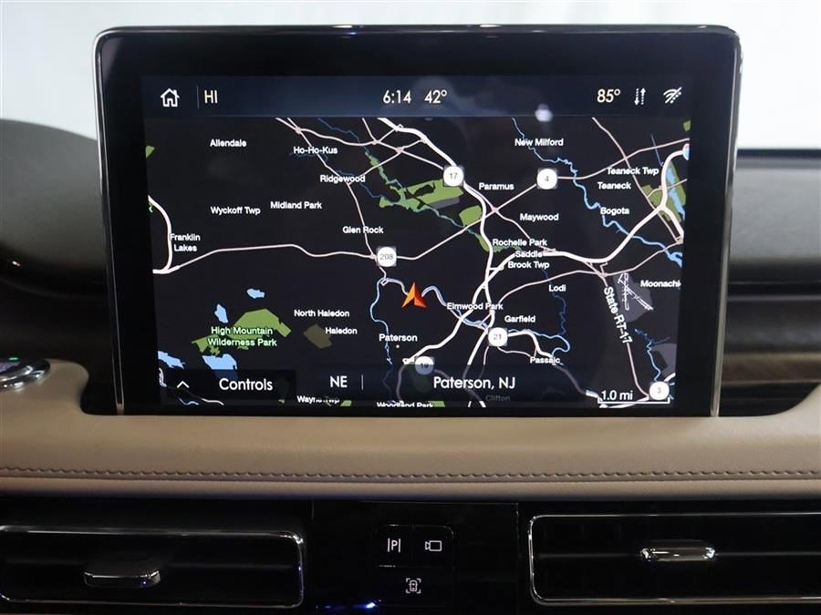 Used 2020 Lincoln Aviator Reserve w/ Equipment Group 201A image 20