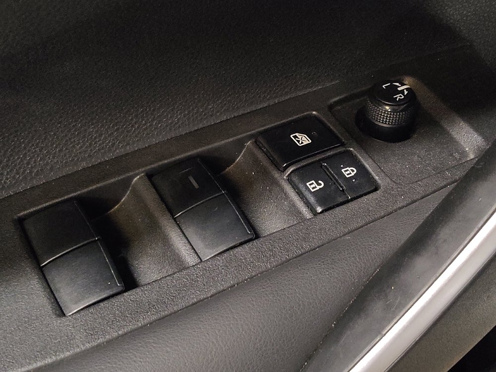 Used 2022 Toyota Corolla SE FWD image 27