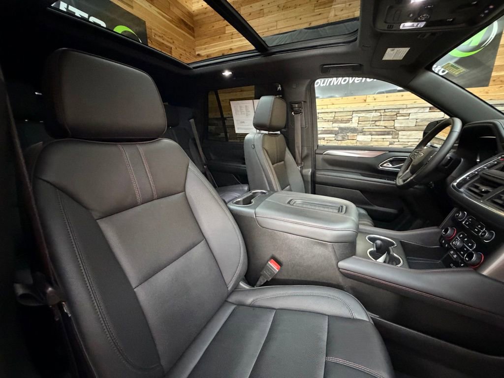 Used 2024 Chevrolet Tahoe RST w/ Luxury Package AWD/4WD image 15