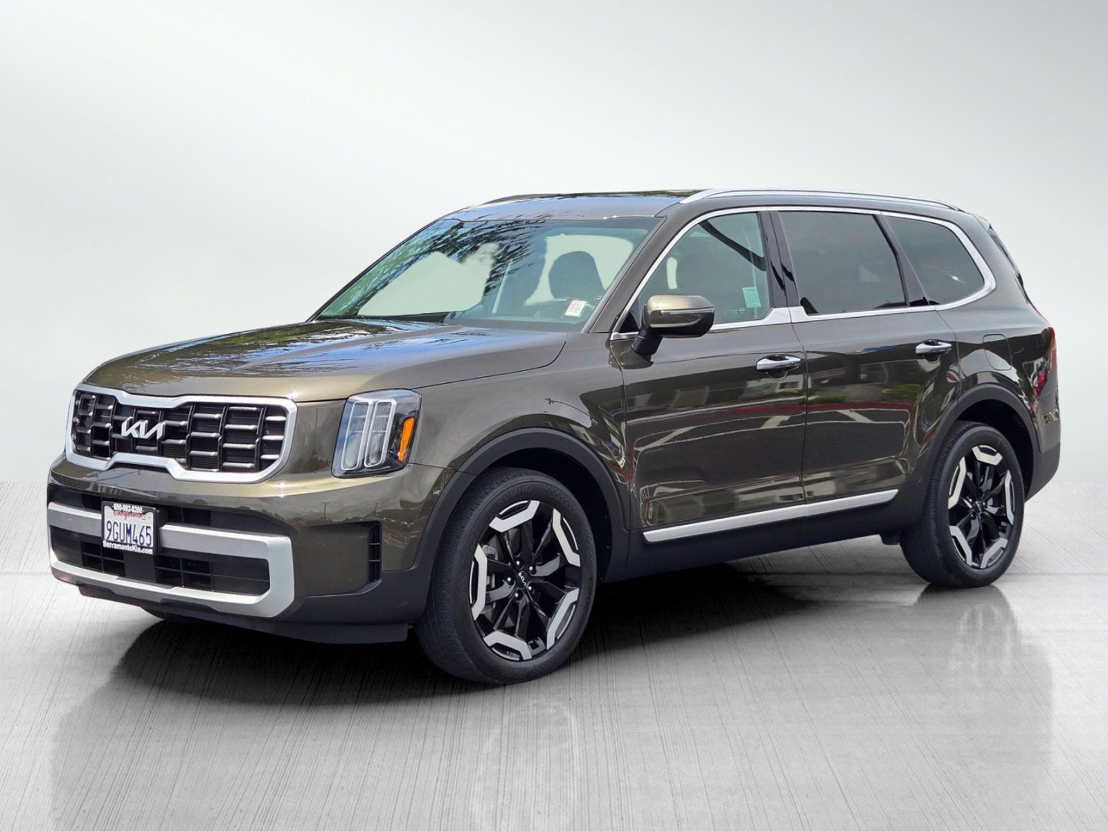 Certified 2023 Kia Telluride S FWD image 8