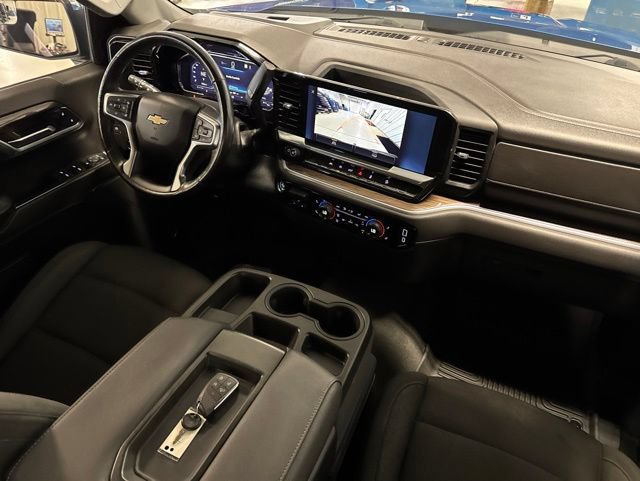 Used 2022 Chevrolet Silverado 1500 LT w/ Z71 Off-Road Package AWD/4WD image 21