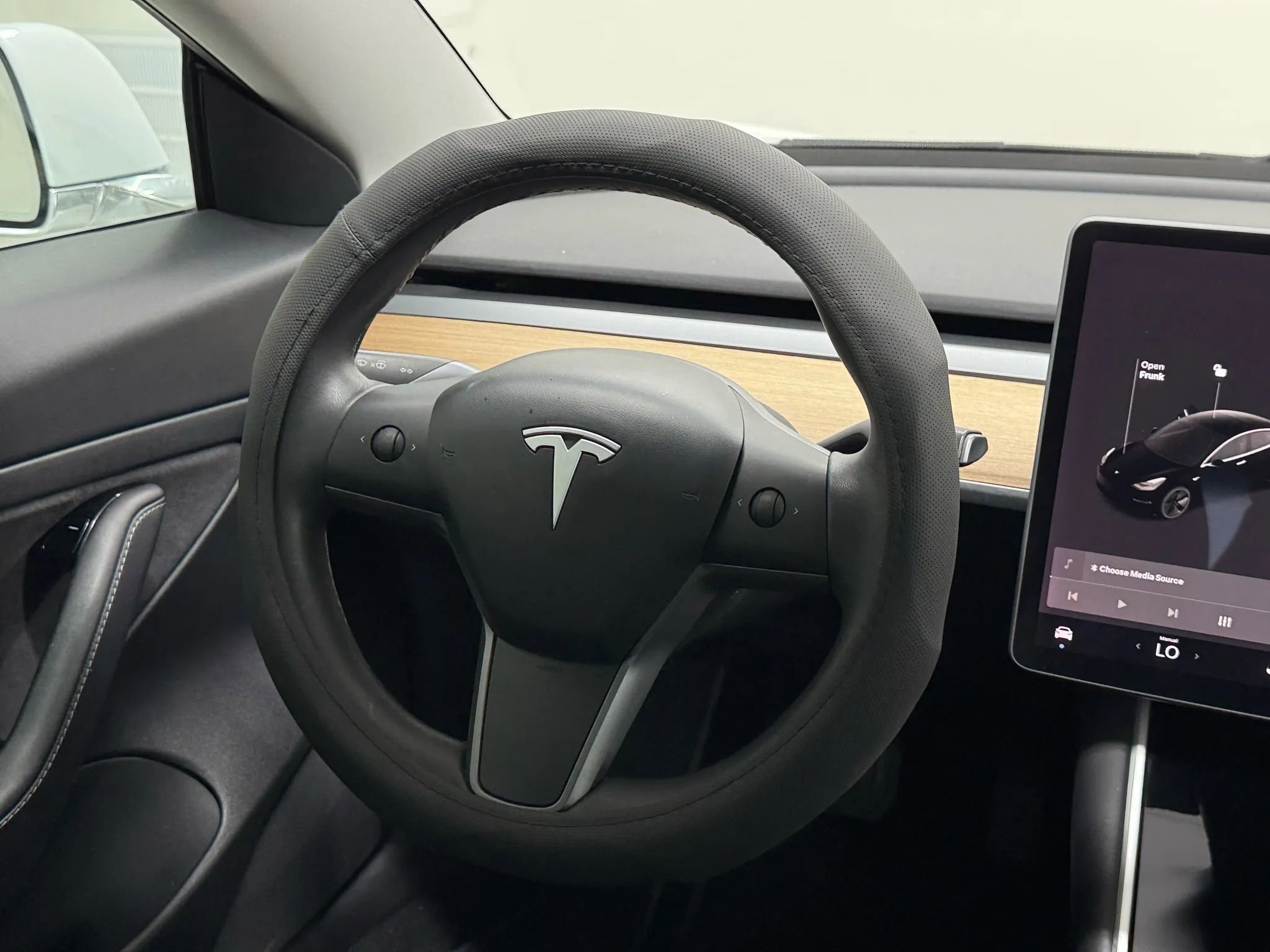 Used 2020 Tesla Model 3 image 26