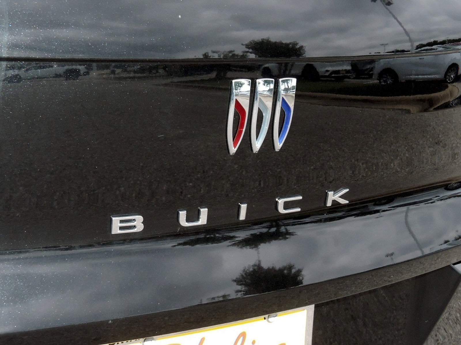 New 2026 Buick Envista Sport Touring w/ Convenience I Package FWD image 10