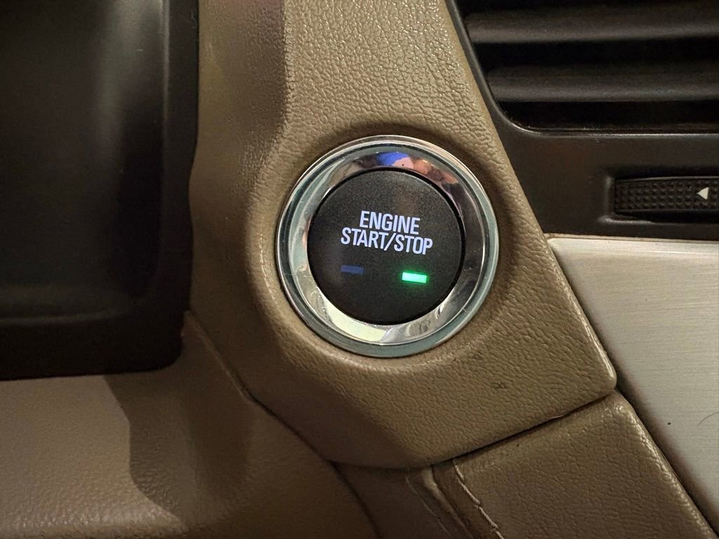 Used 2019 GMC Yukon SLT w/ Open Road Package AWD/4WD image 33