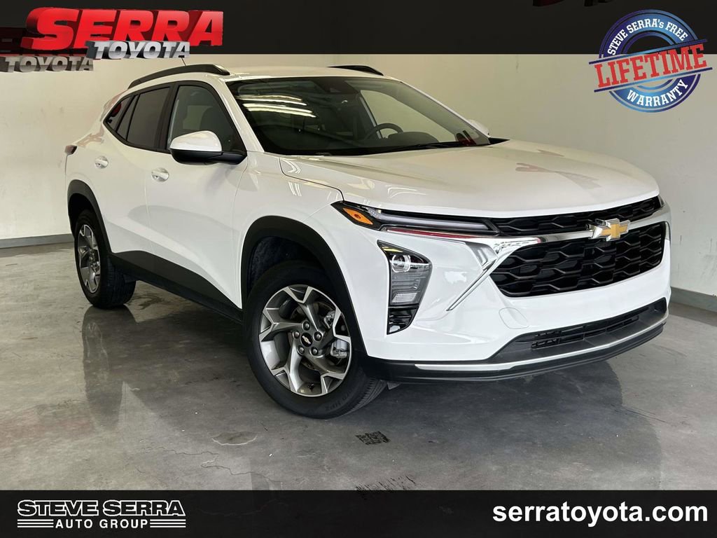 Used 2025 Chevrolet Trax LT w/ LT Convenience Package