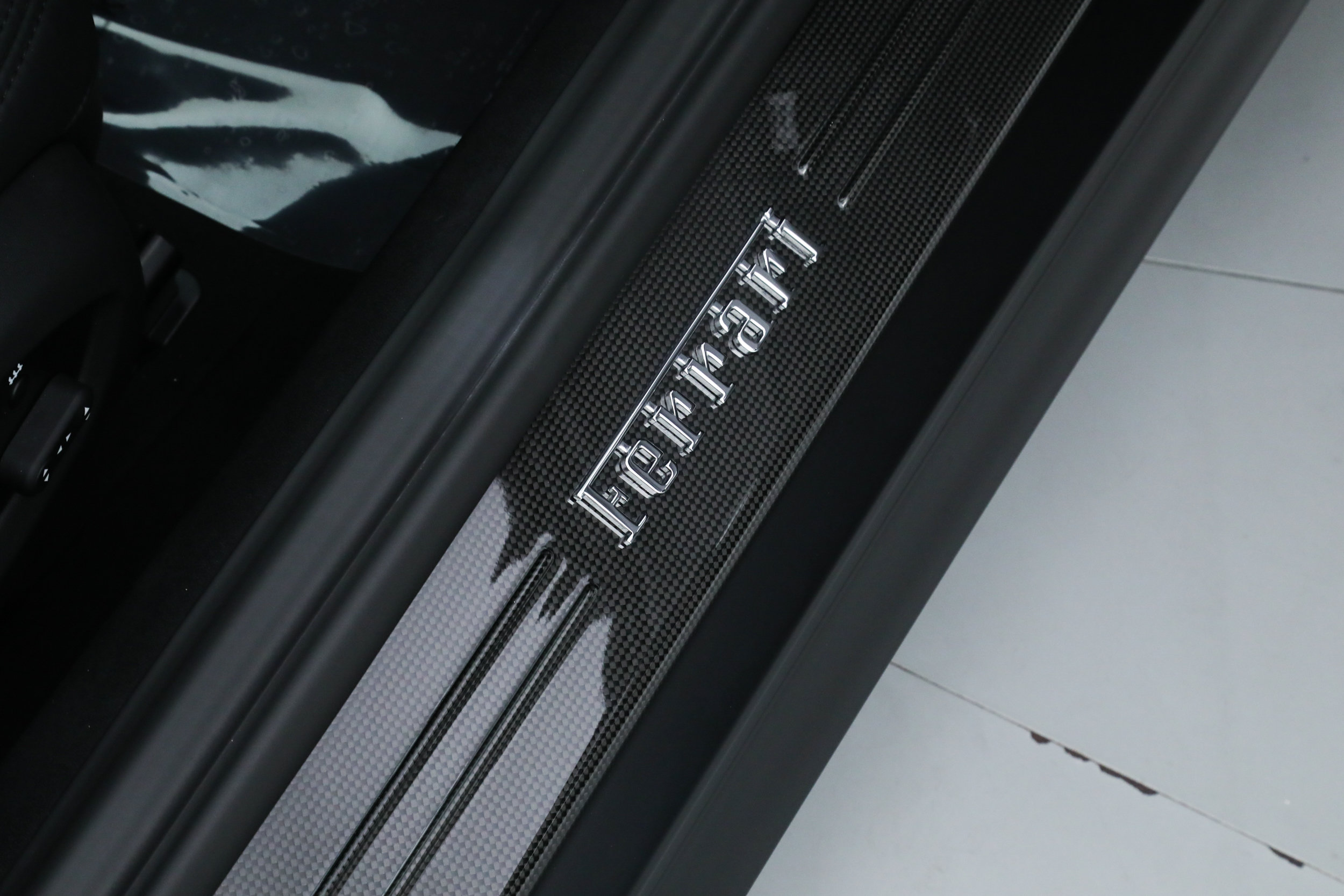Certified 2021 Ferrari 812 GTS RWD image 25
