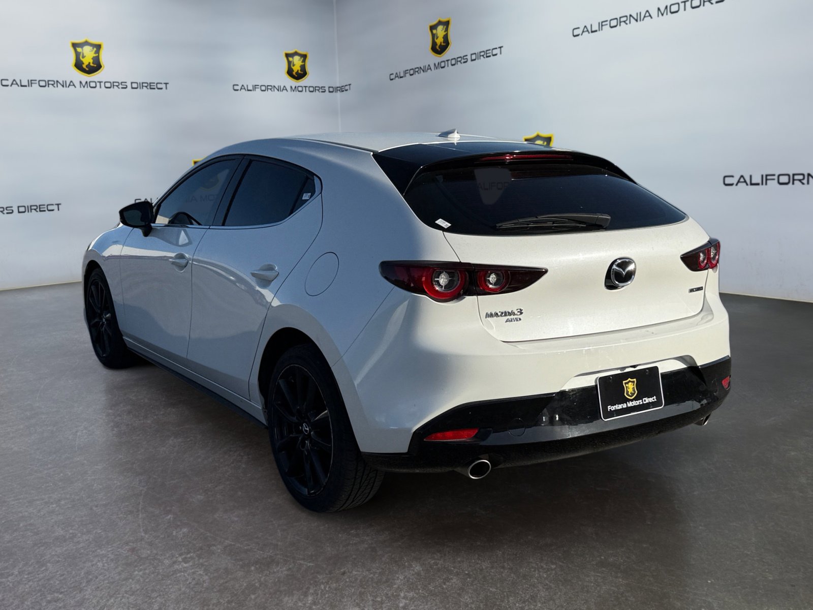 Used 2023 MAZDA MAZDA3 s image 3