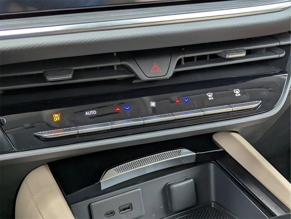 New 2025 Buick Envision Preferred image 17