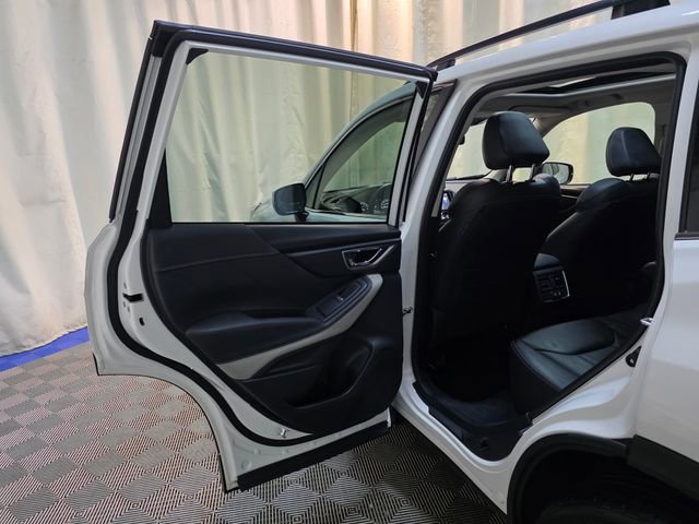 Used 2023 Subaru Forester Limited image 26