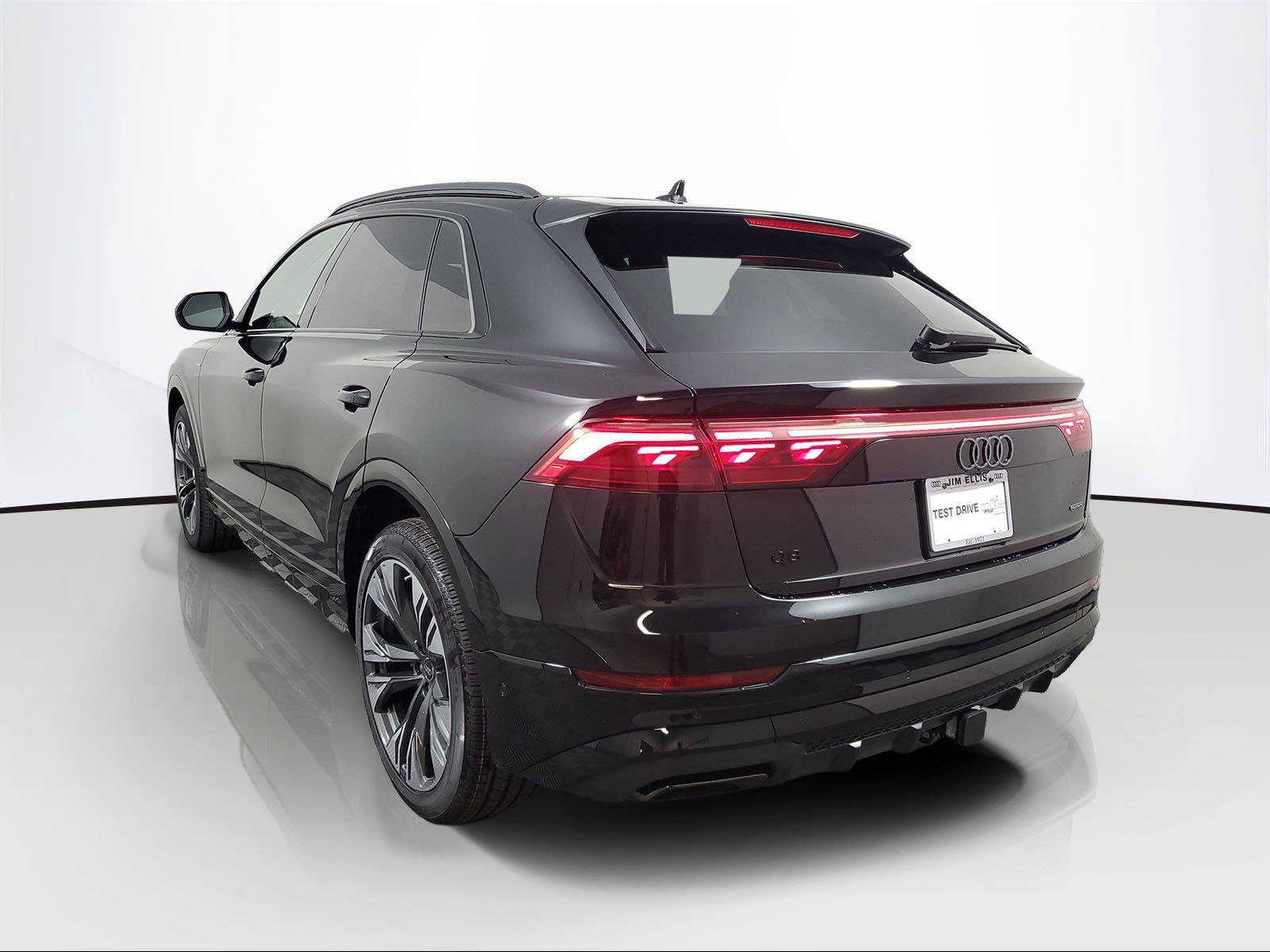 New 2027 Audi Q8 Prestige AWD/4WD image 4