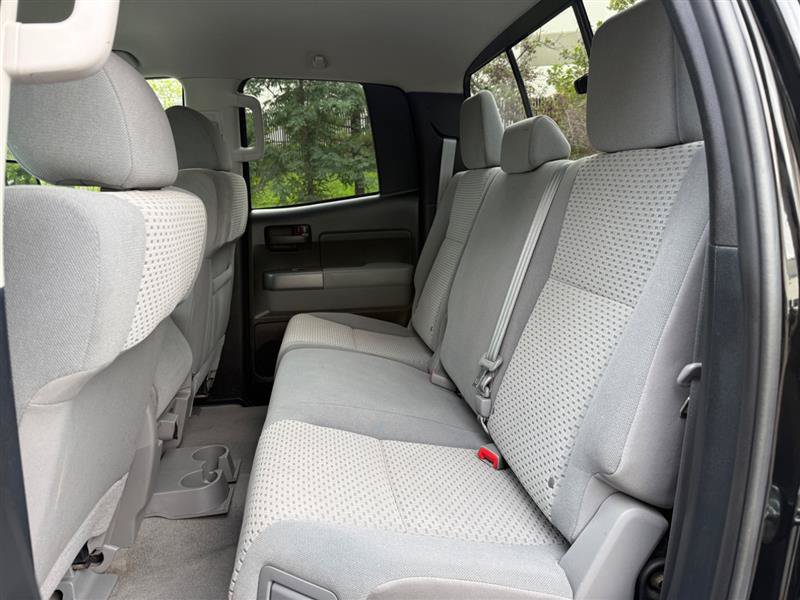 Used 2011 Toyota Tundra 4x4 Double Cab w/ Tow Pkg image 28
