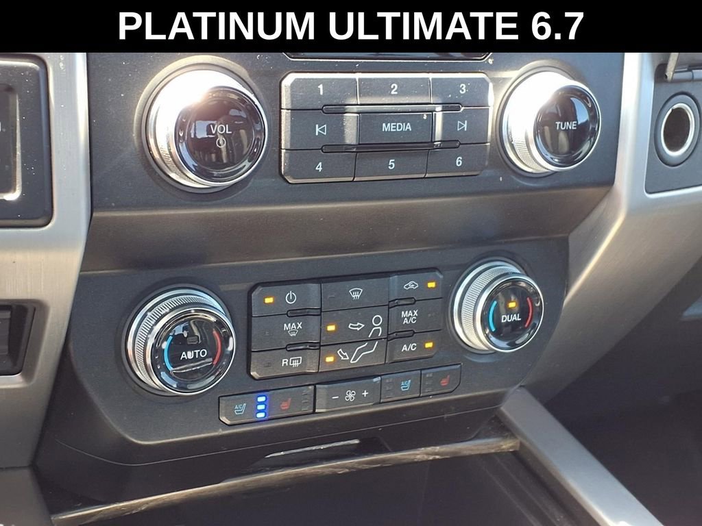 Used 2019 Ford F350 Platinum w/ Platinum Ultimate Package image 17