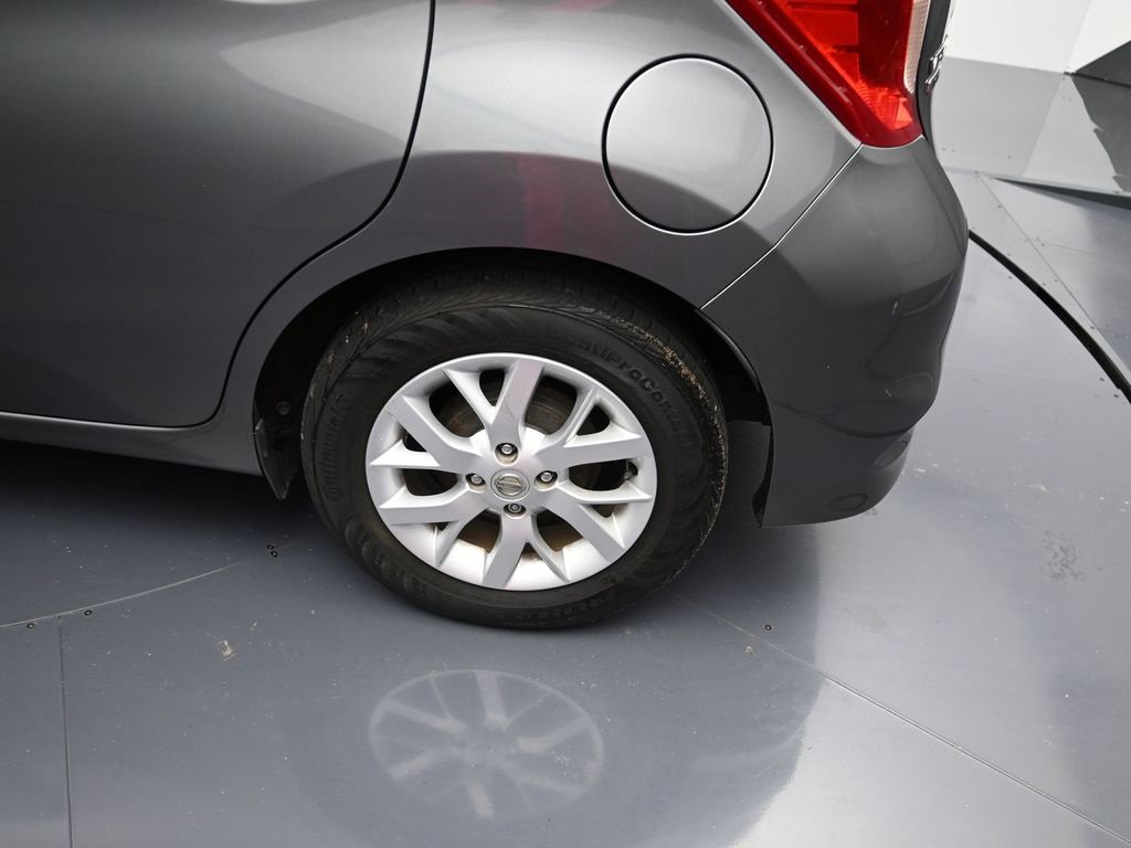 Used 2017 Nissan Versa Note SV w/ SV Appearance Package image 9