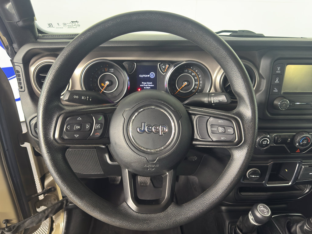 Used 2020 Jeep Gladiator Sport image 22
