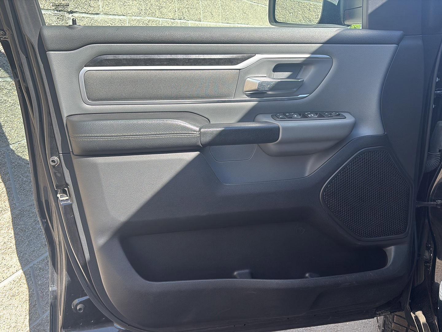Used 2023 RAM 1500 Lone Star AWD/4WD image 4