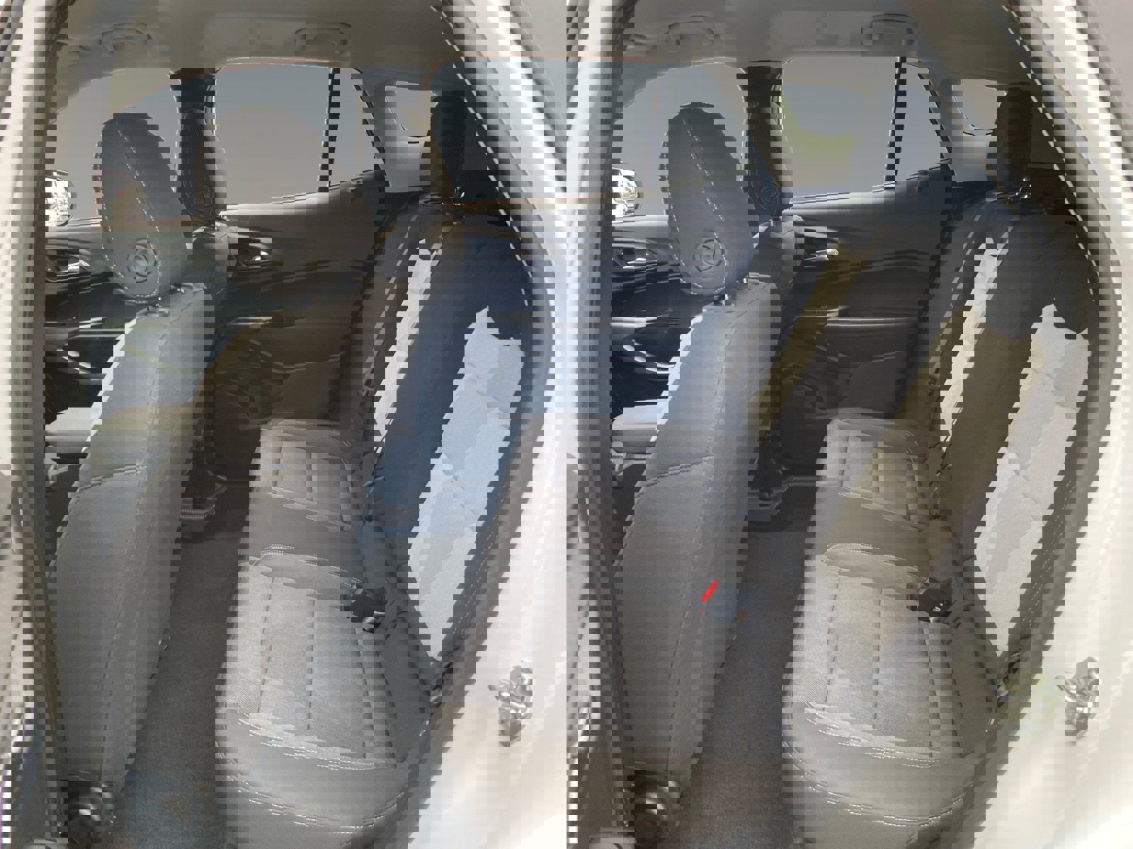 Used 2025 Chevrolet Trax LS image 13