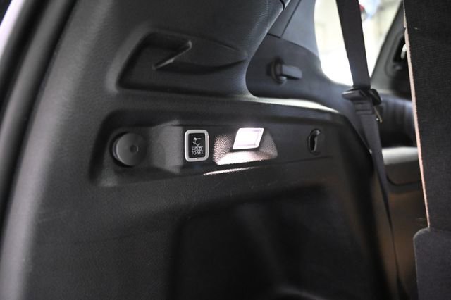 Used 2023 Jeep Grand Cherokee L Limited image 33