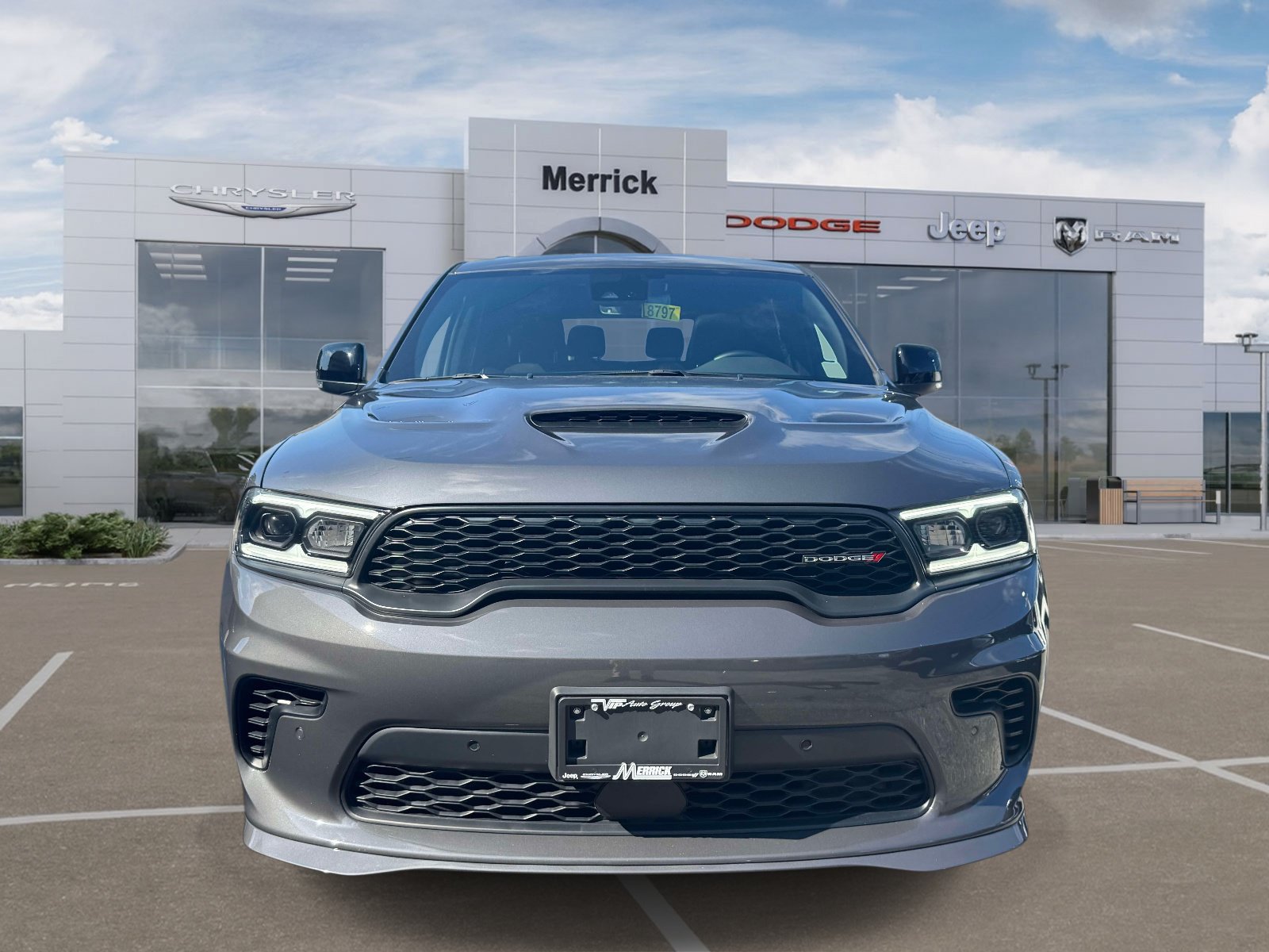 Used 2025 Dodge Durango GT AWD/4WD image 3