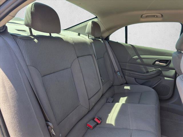 Used 2015 Chevrolet Malibu LS FWD image 23