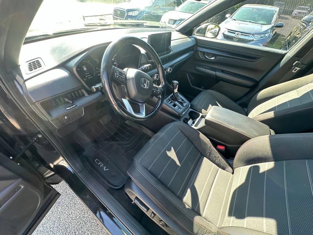 Used 2025 Honda CR-V Sport image 9