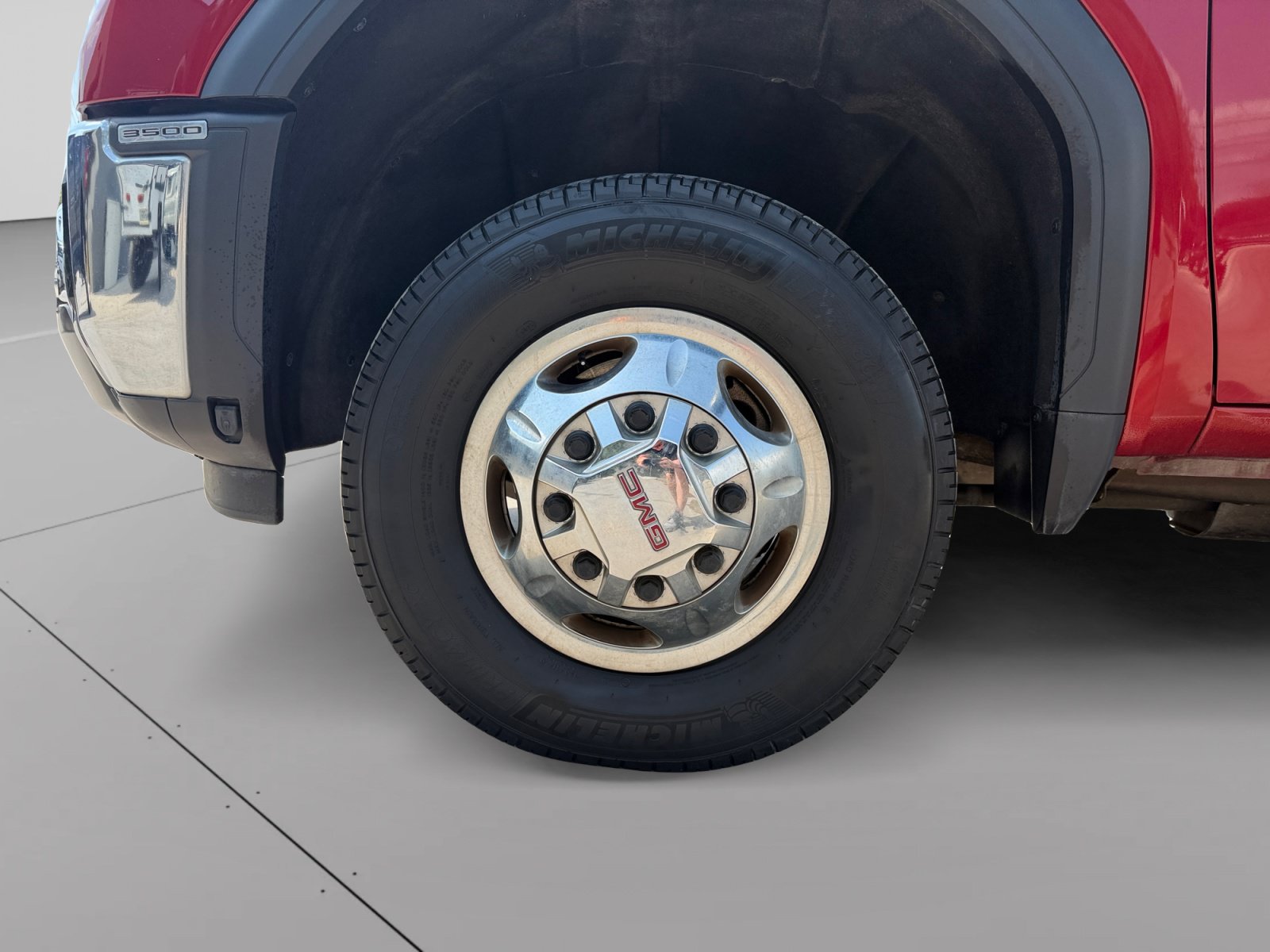 Used 2024 GMC Sierra 3500 SLT AWD/4WD image 9
