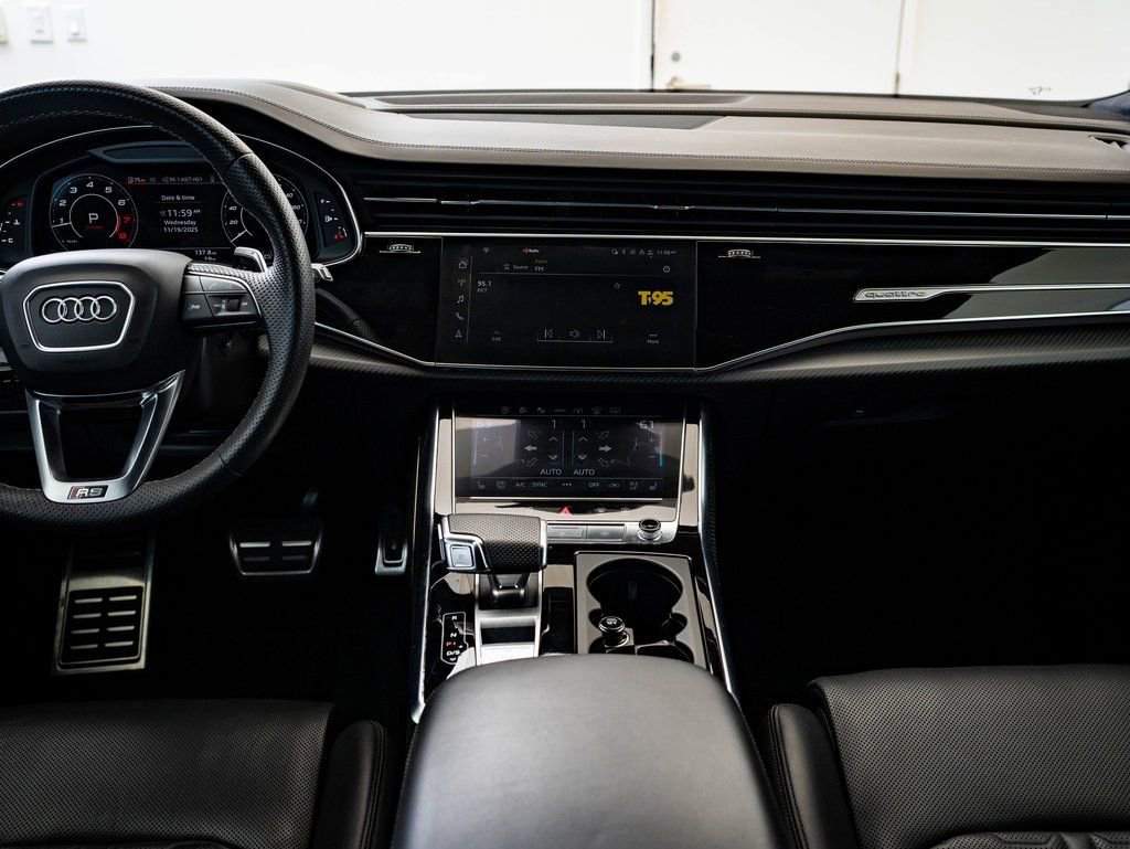 Certified 2024 Audi RS Q8 image 37