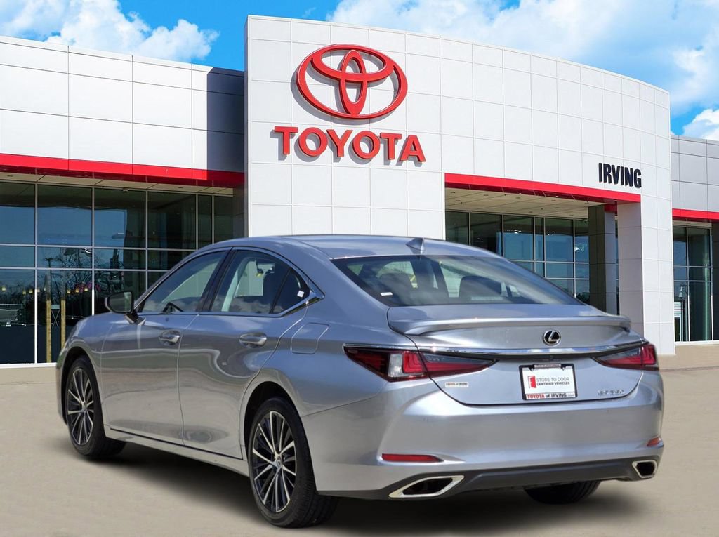 Used 2022 Lexus ES 350 w/ Premium Package FWD image 3