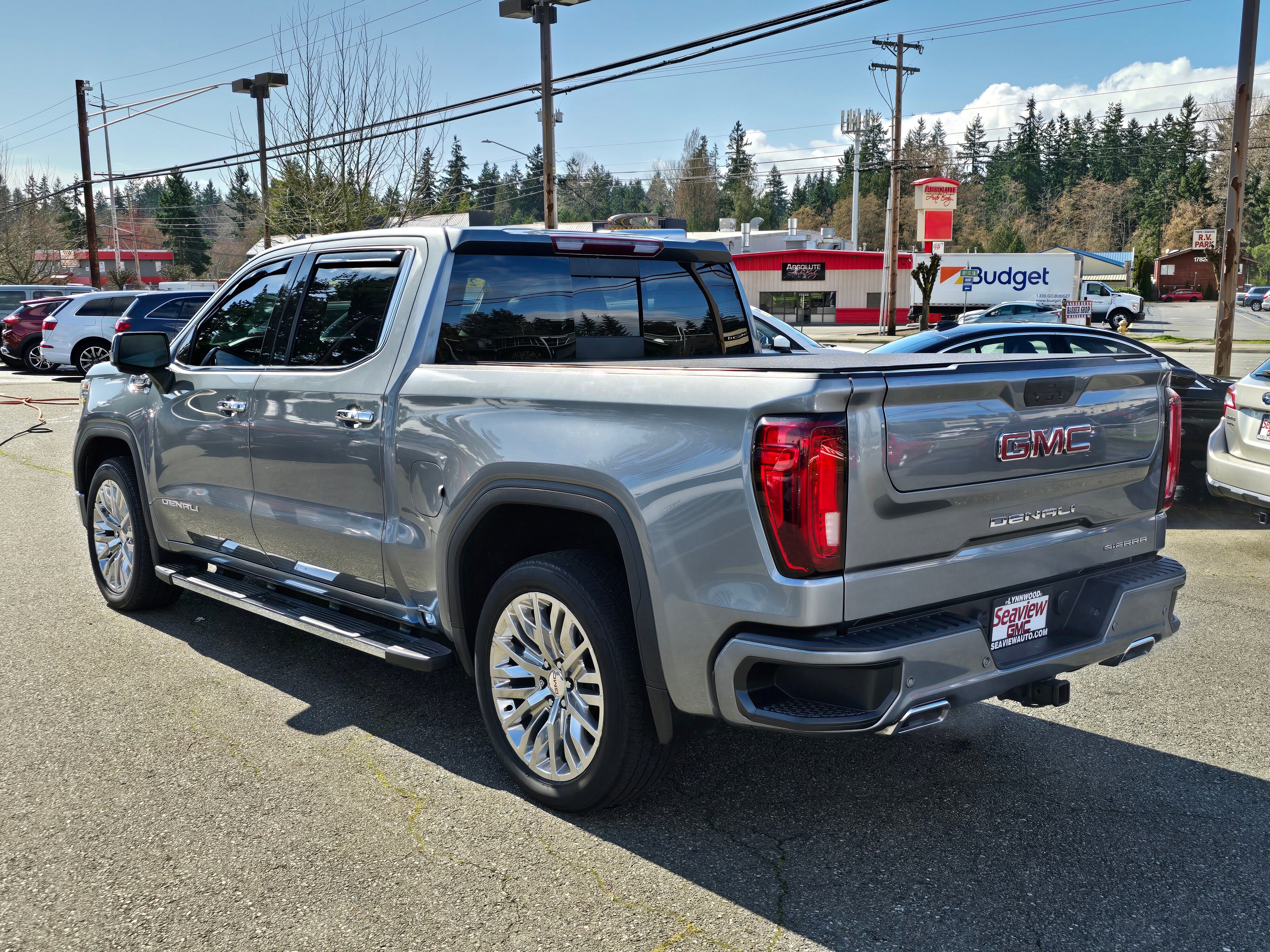Used 2021 GMC Sierra 1500 Denali w/ Driver Alert Package II image 5