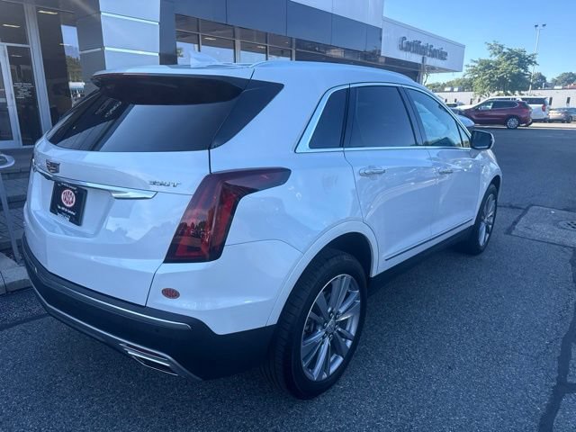 Used 2023 Cadillac XT5 Premium Luxury w/ LPO, Floor Liner Package AWD/4WD image 7