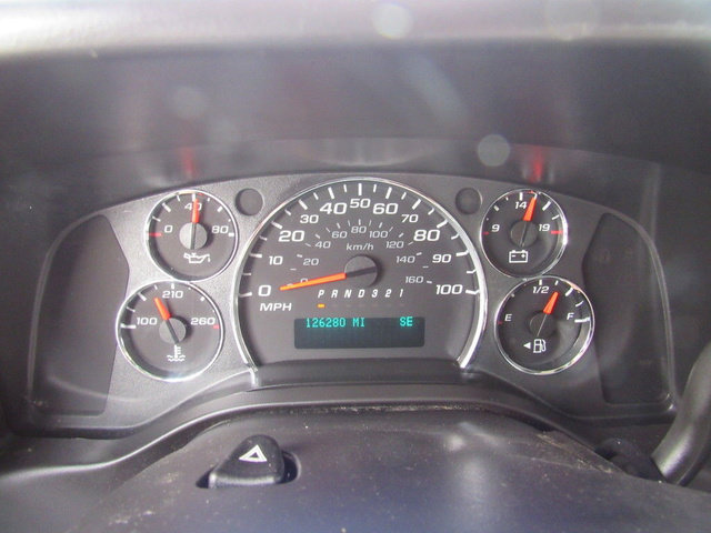 Used 2014 Chevrolet Express 1500 RWD image 32