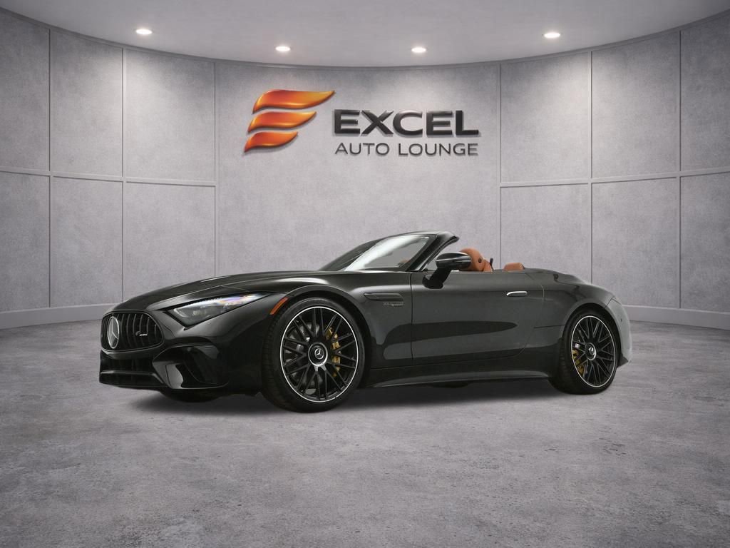 Used 2022 Mercedes-Benz SL 63 AMG 4MATIC w/ Driver Assistance Package image 56