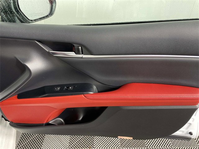 Used 2020 Toyota Camry XSE image 26